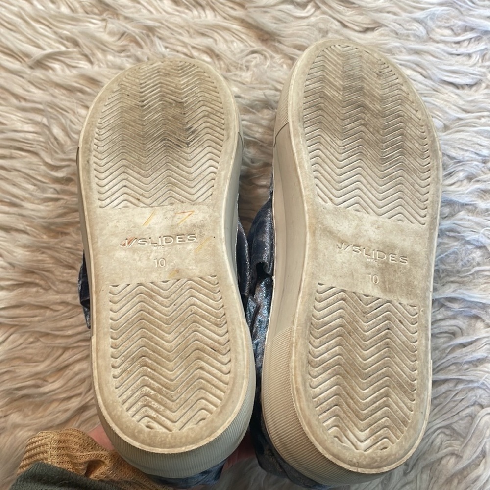 J/Slides Crushed Velvet Blue Annabelle Bow Slide On Sneakers - Picture 8 of 10